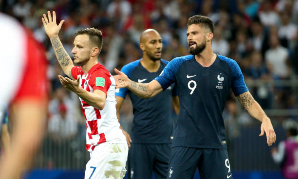 以及其他公 以及其他公